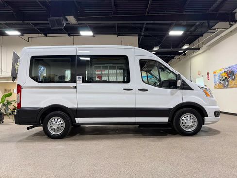 Used 2020 Ford Transit 150 XLT AWD/4WD image 5