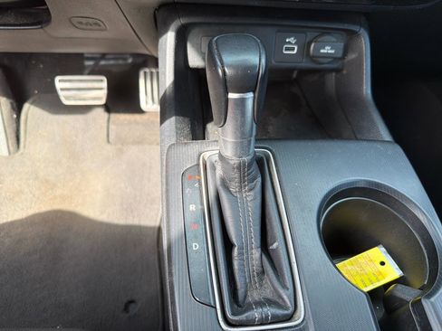 Used 2024 Honda Civic Sport image 23