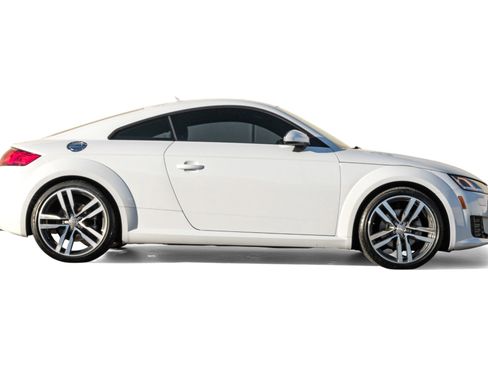 Used 2017 Audi TT 2.0T image 6
