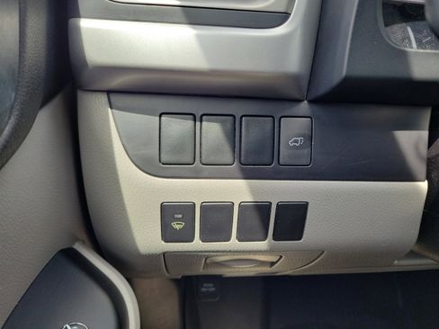 Used 2015 Toyota Highlander XLE FWD image 14