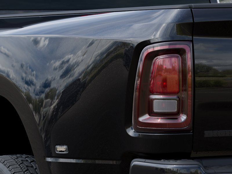 New 2026 RAM 3500 Big Horn AWD/4WD image 9