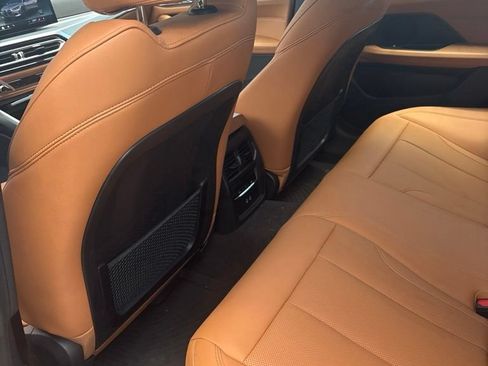 Used 2024 BMW i4 eDrive35 w/ Premium Package RWD image 5