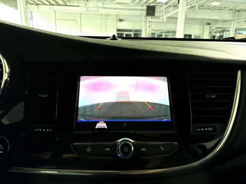 Used 2022 Buick Encore Preferred w/ Safety Package AWD/4WD image 19