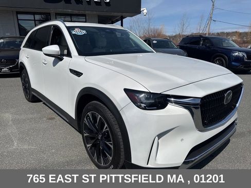 Used 2024 MAZDA CX-90 Plug-In Hybrid w/ Premium Plus AWD/4WD image 9