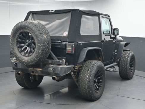 Used 2017 Jeep Wrangler Sahara w/ Trailer Tow Group image 8