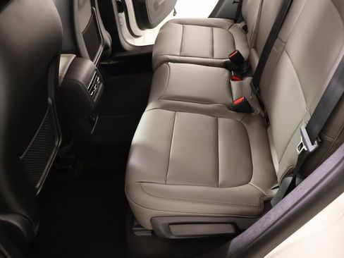 New 2026 Lincoln Corsair Premiere image 13