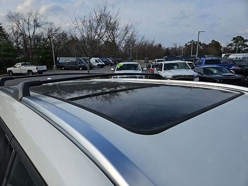 Used 2021 Toyota Highlander Platinum image 9