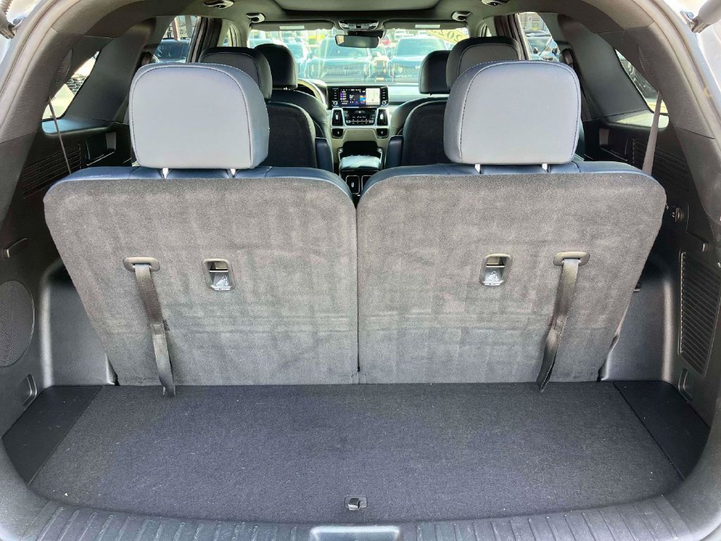 Used 2023 Kia Sorento SX Prestige w/ Panoramic Sunroof Package AWD/4WD image 8