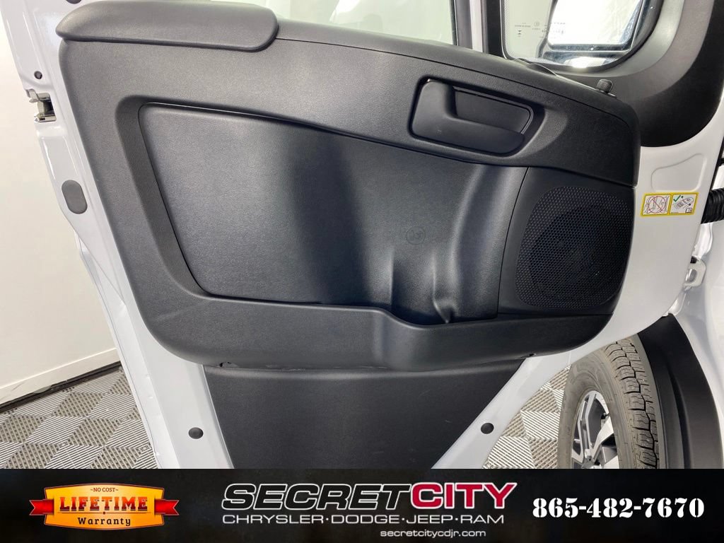 New 2027 RAM ProMaster 2500 w/ Quick Order Package 22G SLT FWD image 12