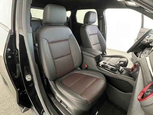 Used 2025 Chevrolet Blazer RS image 48