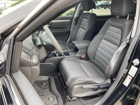 Used 2018 Honda CR-V LX image 19