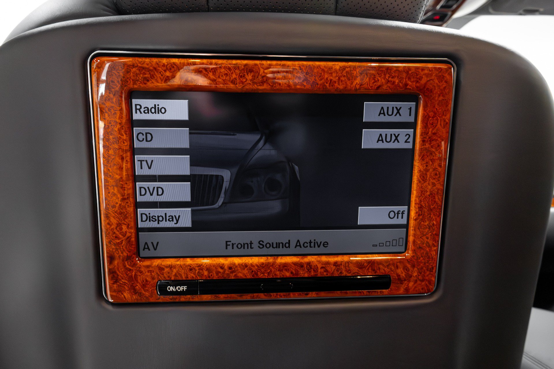 Used 2004 Maybach 57 RWD image 37