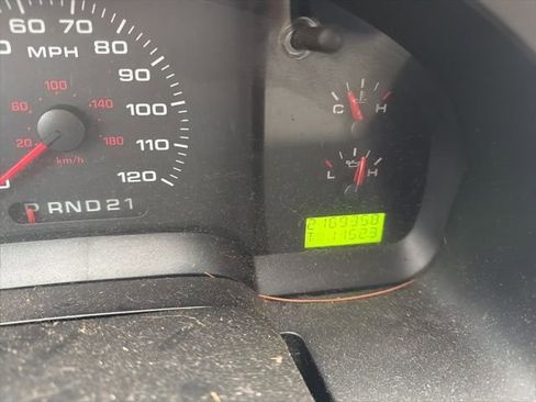 Used 2004 Ford F150 2WD Regular Cab image 11