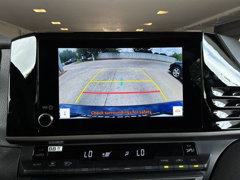 Used 2025 Toyota Camry LE FWD image 29