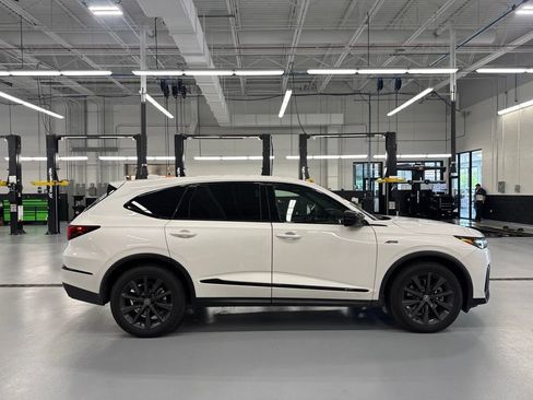 Used 2026 Acura MDX A-Spec AWD/4WD image 2