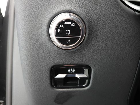Used 2025 Mercedes-Benz GLC 43 AMG 4MATIC Coupe image 10