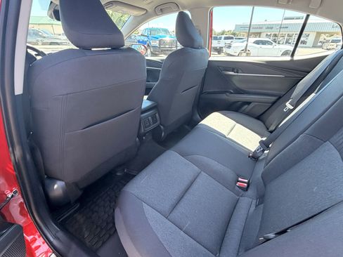 Used 2025 Toyota Camry LE w/ Convenience Package FWD image 17