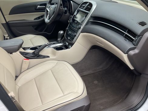 Used 2015 Chevrolet Malibu LTZ FWD image 26