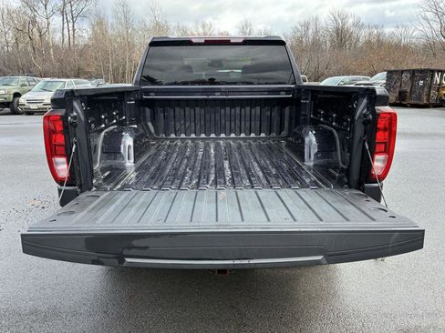 Used 2023 GMC Sierra 1500 Elevation image 9