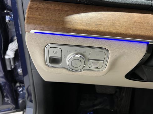 Used 2022 Mercedes-Benz GLS 450 4MATIC image 28