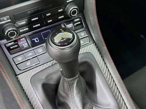 Certified 2025 Porsche 718 Boxster Spyder RS RWD image 18