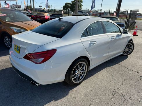 Used 2016 Mercedes-Benz CLA 250 image 4
