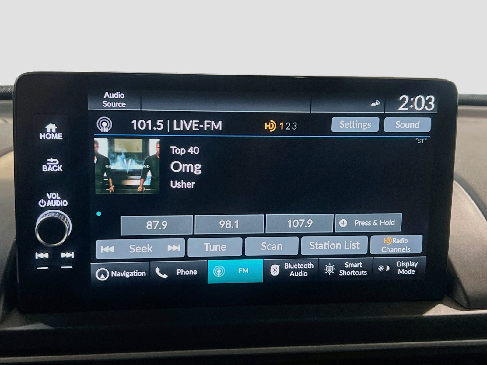 Used 2023 Honda Pilot Touring image 11