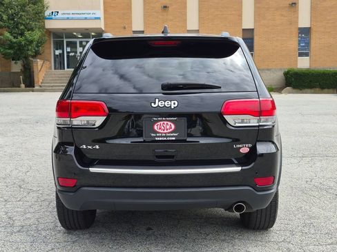 Certified 2019 Jeep Grand Cherokee Limited AWD/4WD image 4