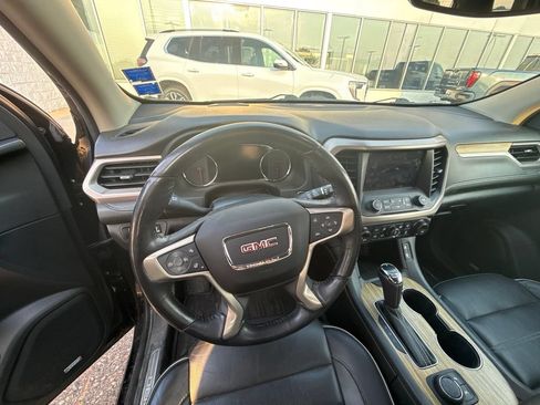 Used 2018 GMC Acadia Denali AWD/4WD image 6