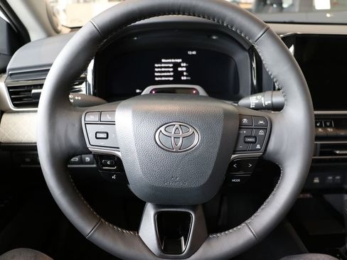 New 2026 Toyota Camry XLE AWD/4WD image 9