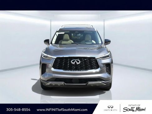 Used 2023 INFINITI QX60 Sensory w/ Vision Package image 2