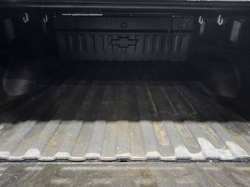 Used 2018 Chevrolet Silverado 1500 LTZ Z71 w/ LTZ Plus Package AWD/4WD image 46