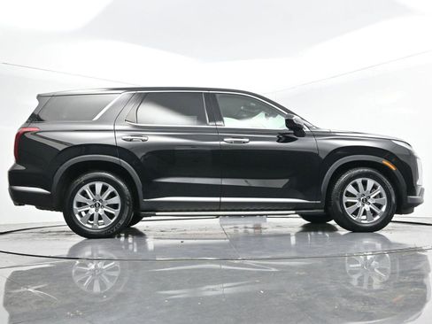Used 2023 Hyundai Palisade SE w/ Cargo Package image 46