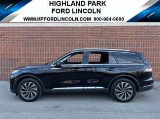 Used 2025 Lincoln Aviator AWD video 1