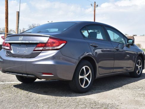 Used 2015 Honda Civic SE image 5