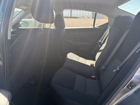 Used 2024 Nissan Sentra SV FWD image 7