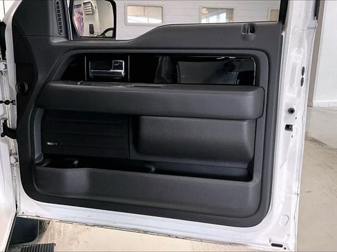 Used 2014 Ford F150 Limited image 26