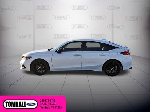 Used 2023 Honda Civic Sport image 4