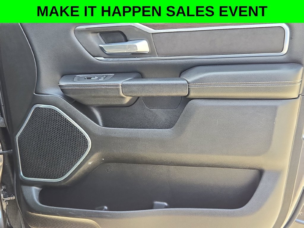 Used 2025 RAM 1500 Laramie w/ Sport Appearance Package AWD/4WD image 29
