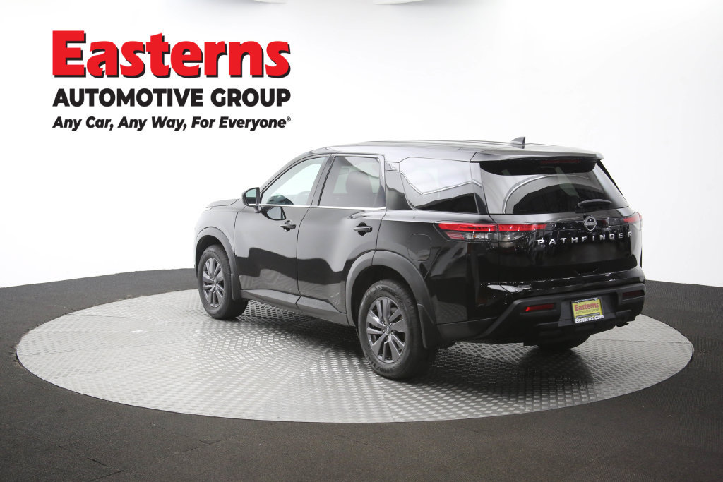 Used 2023 Nissan Pathfinder S AWD/4WD image 67