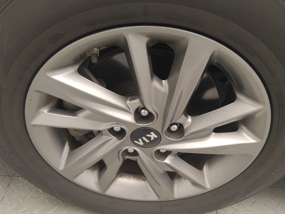Used 2019 Kia Optima LX FWD image 31