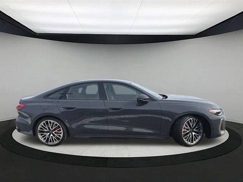 New 2025 Audi S5 Prestige image 8