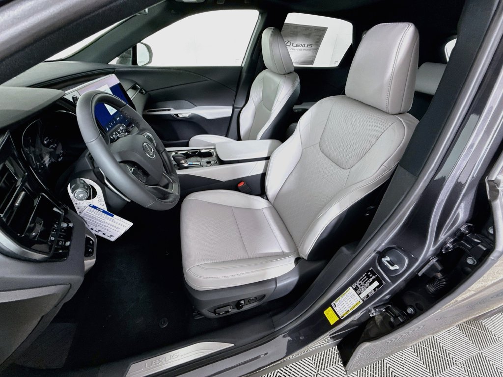 New 2026 Lexus RX 350 w/ Convenience Package AWD/4WD image 16