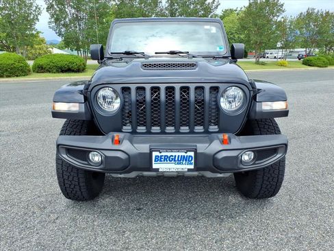 Used 2022 Jeep Gladiator Mojave w/ Cold Weather Group AWD/4WD image 8