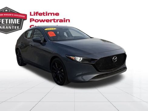 Used 2025 MAZDA MAZDA3 2.5 S Hatchback w/ Premium Pkg FWD image 9