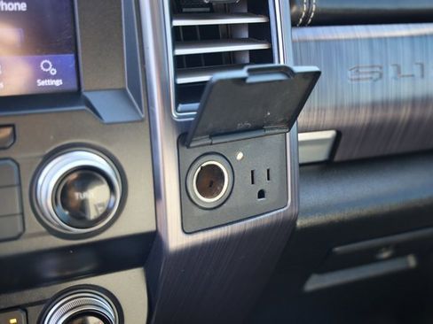 Used 2021 Ford F350 Limited w/ FX4 Off-Road Package image 26