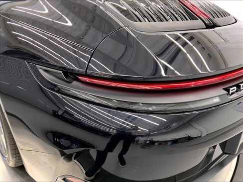 Certified 2025 Porsche 911 Carrera image 28