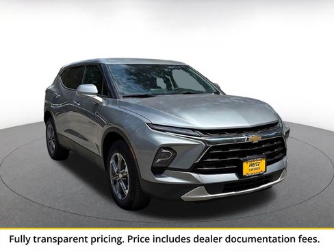 Used 2026 Chevrolet Blazer LT FWD image 1