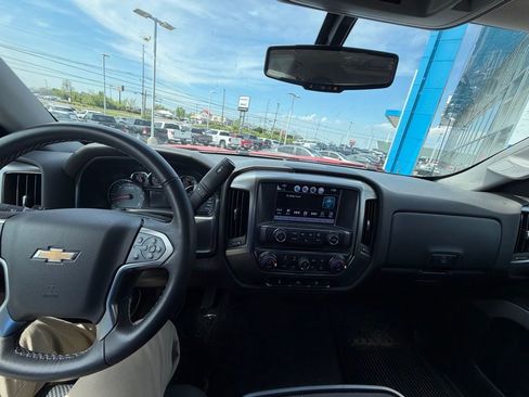 Used 2018 Chevrolet Silverado 1500 LT w/ All Star Edition image 10