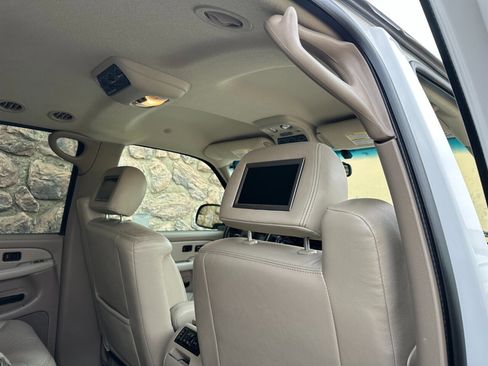 Used 2002 GMC Yukon XL 2500 SLT image 52